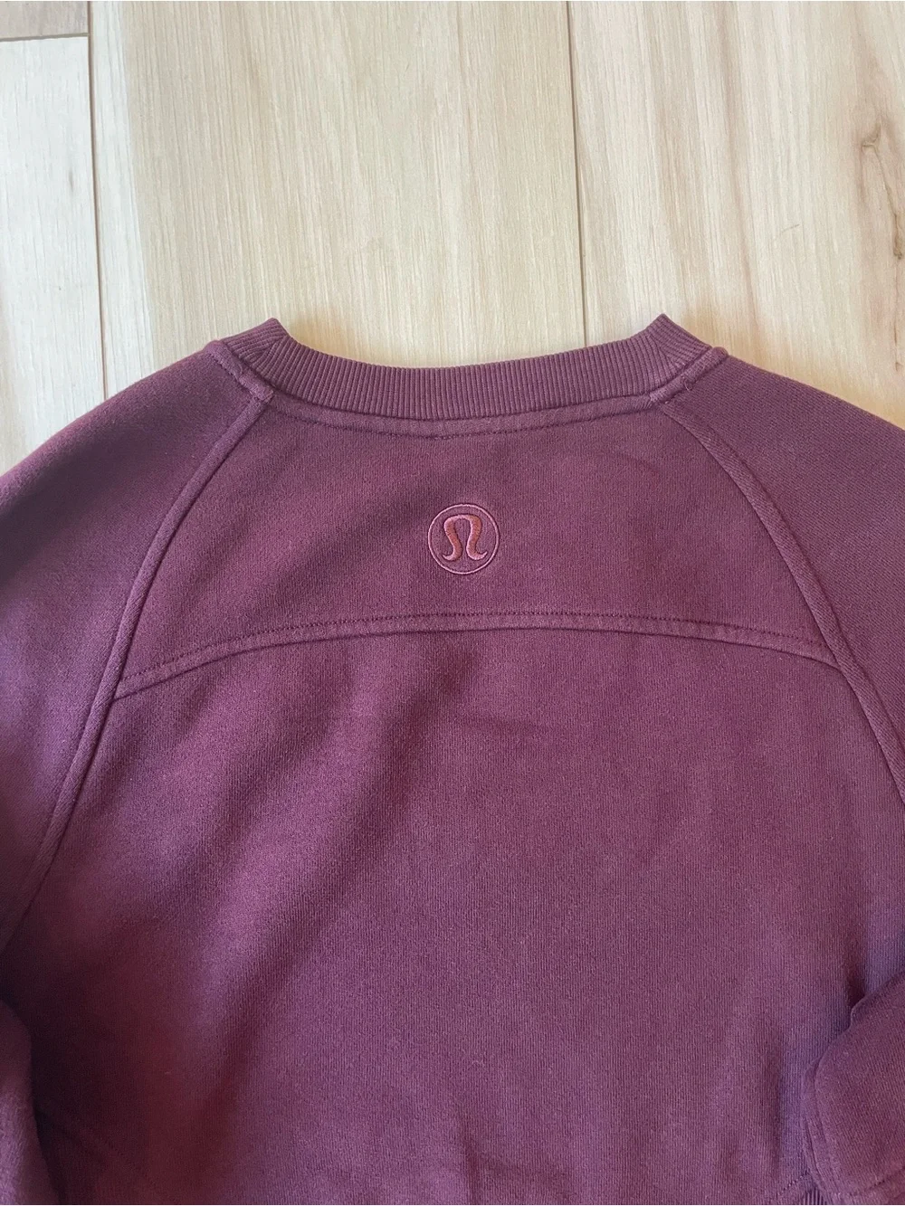 Lululemon Scuba Oversized Pullover Wordmark Garnet XS/S